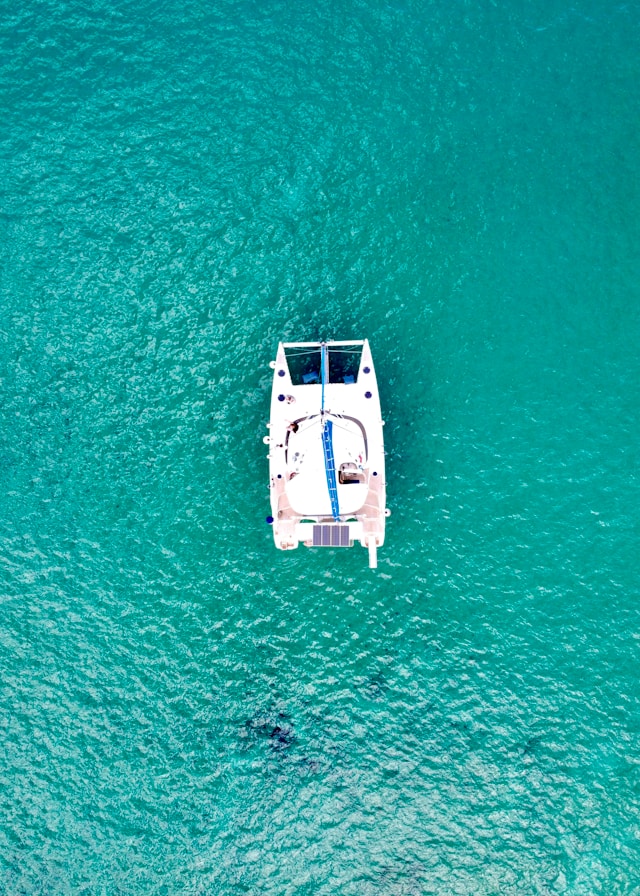 Catamaran croisière électrique