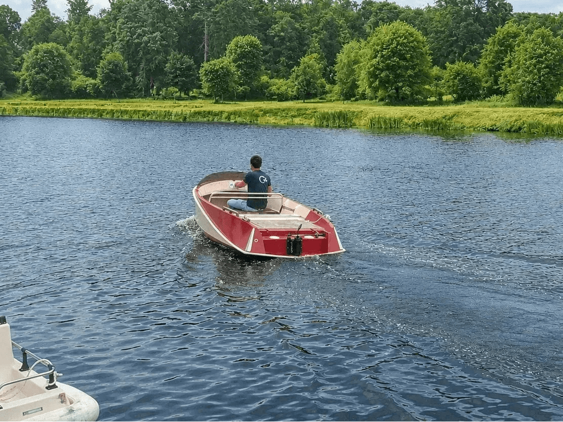 Case Study: Saviboat Rental Boats Equipped with the TEMO OUTPOD·1000 - TEMO