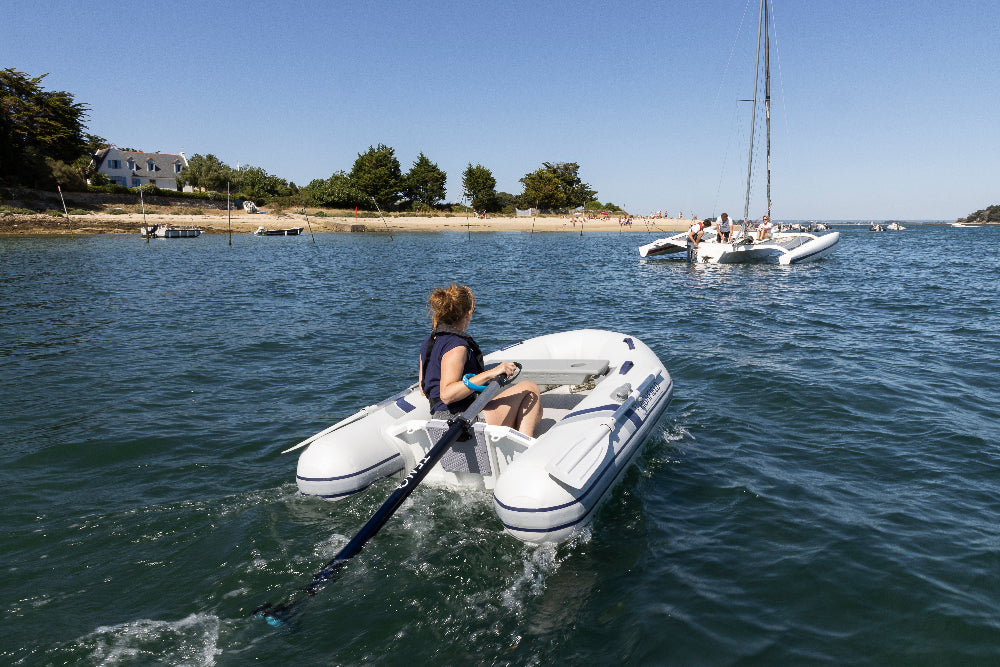 Hors-bords électriques plaisance
