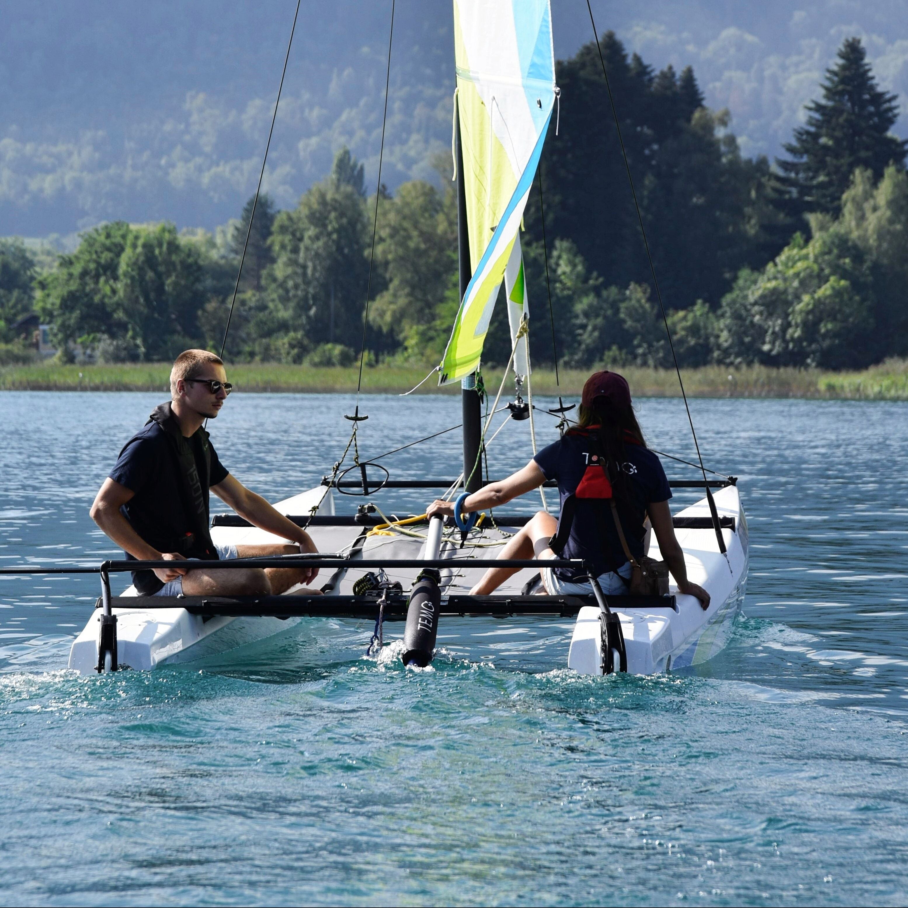 Assistance électrique catamaran