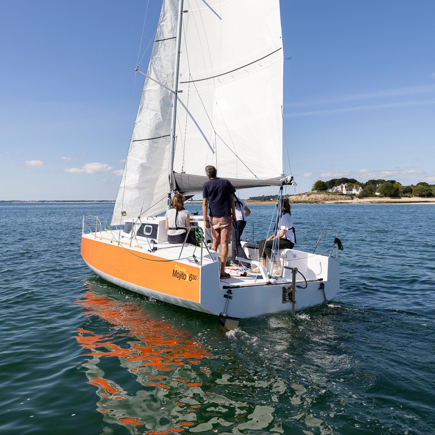 portrait_nav_1000OUTPOD